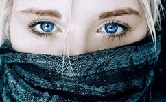 大宅院里的女人